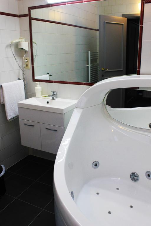 Story' Inn Bruxelles Chambre photo