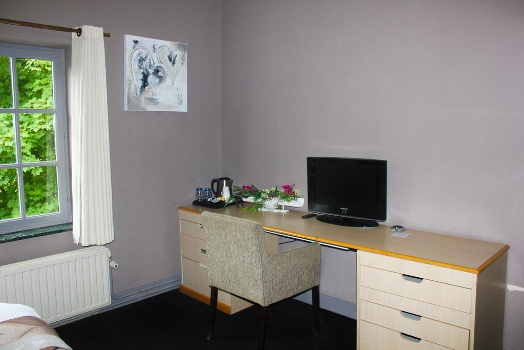 Story' Inn Bruxelles Chambre photo
